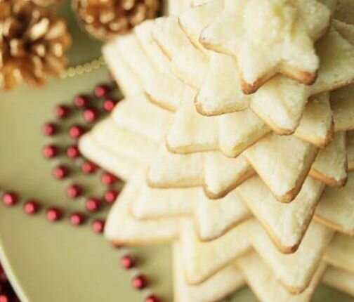 Новогодний тортик в форме елки